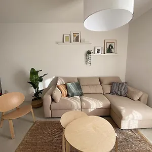 Moderno, Ristrutturato, 1 Km Dal Centro Storico! Appartamento